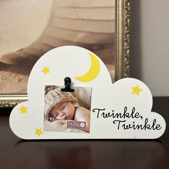 NWT Twinkle Twinkle Cloud shaped picture frame - Picture 4 of 4